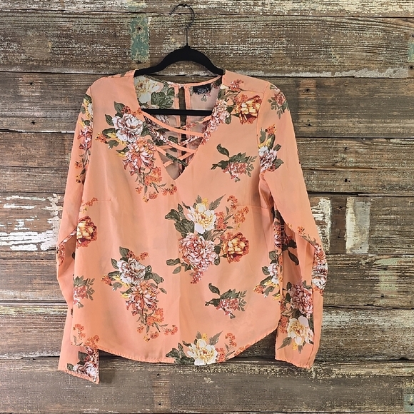 Rue 21 Floral Peach Women's Top, Size M - Picture 1 of 4